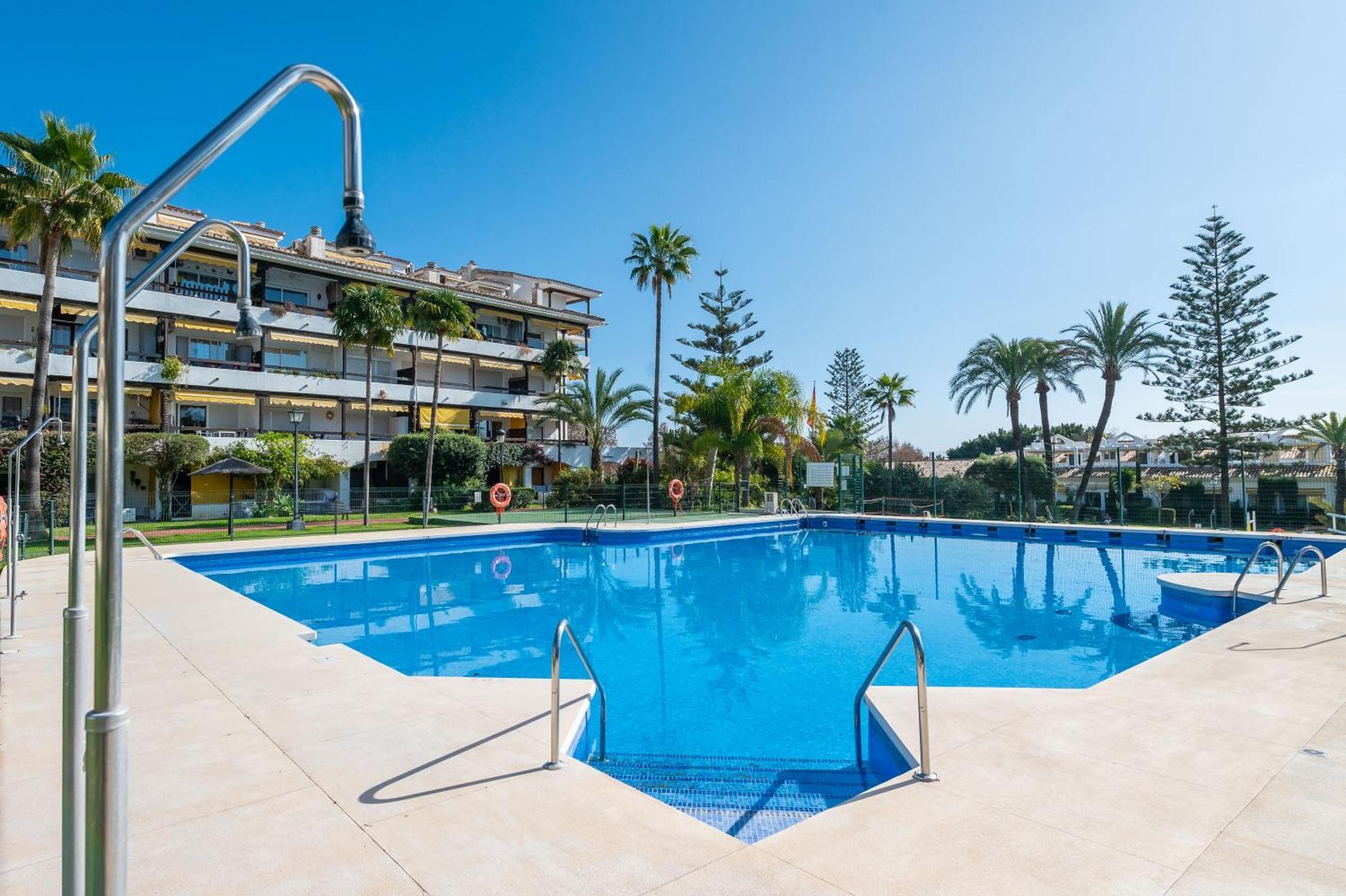 Apartment Cozy In 5 Min Walk To The Marbella