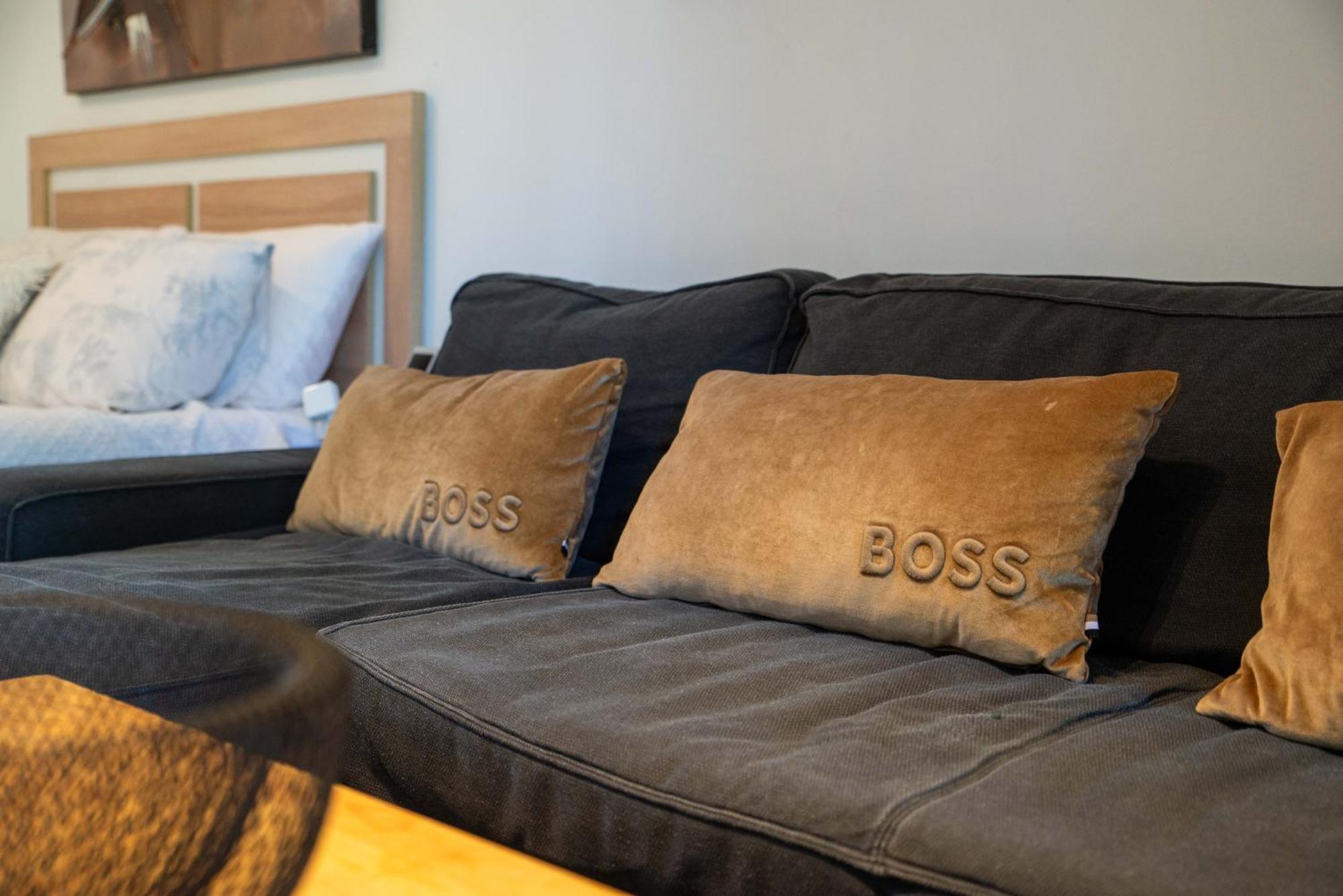 Apartment Cozy In 5 Min Walk To The