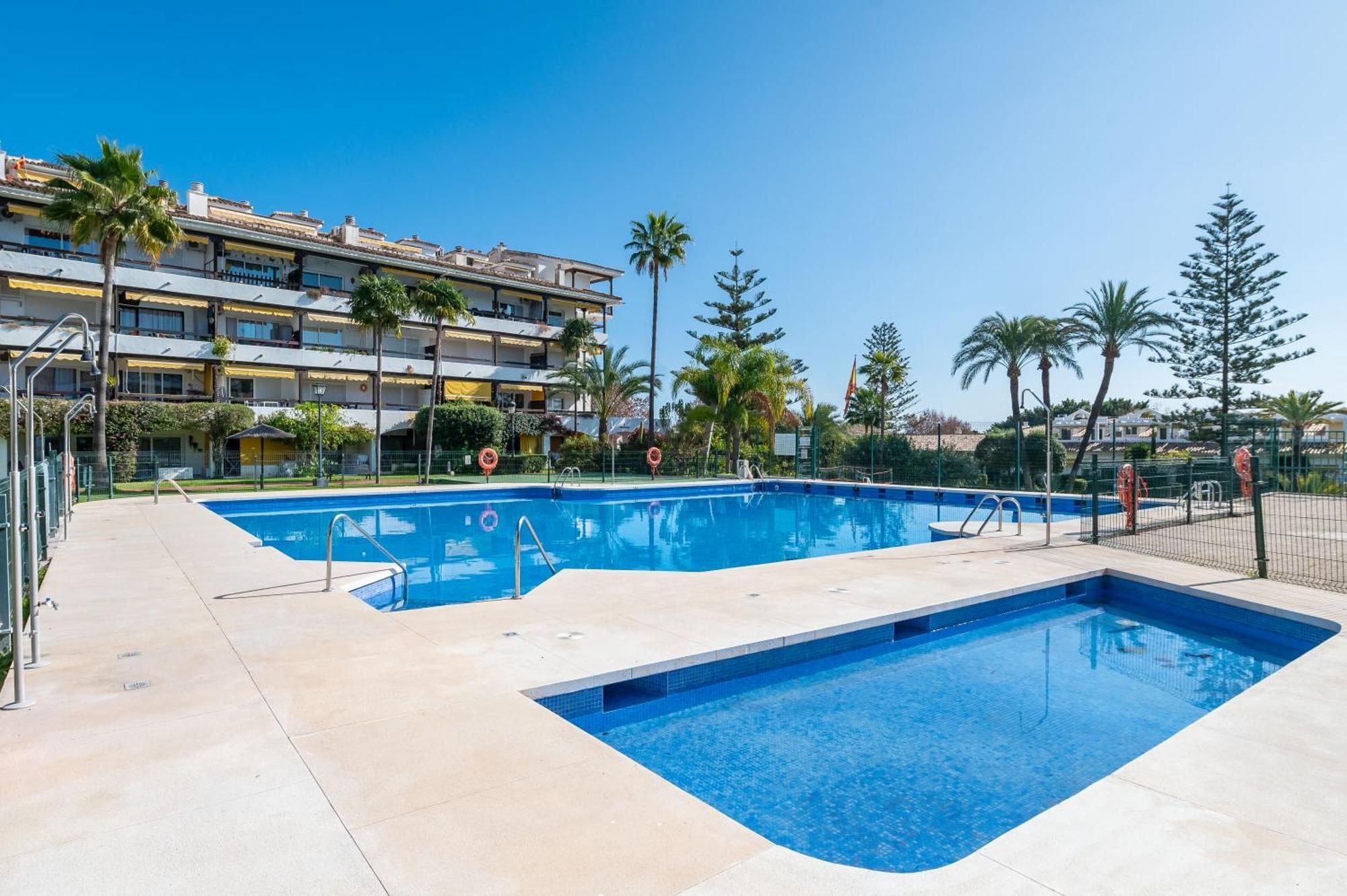 Cozy In 5 Min Walk To The Marbella